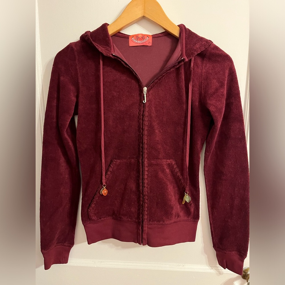 Juicy Couture Women’s Hoodie Burgundy Size Petite NWOT Has Pocket At The Front